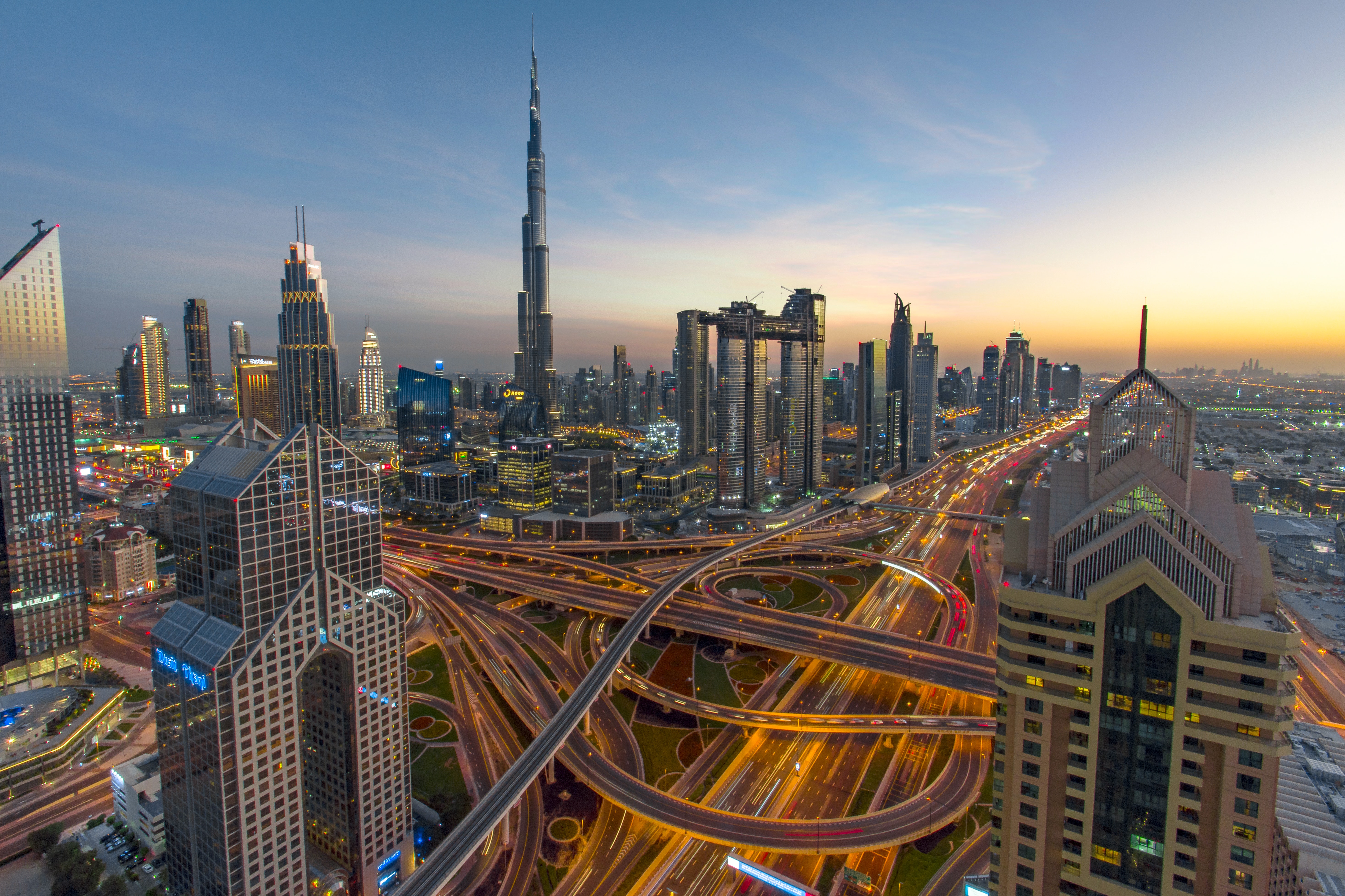 dubai dubaj burj khalifa burzs kalifa a világ legmagasabb épülete belépők látnivaló mortons